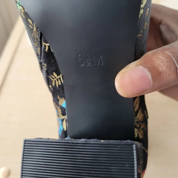 Diba Ankle Floral Satin Sequin Zip-Up Women’s Boots (Size: 6½ Medium) - Picture 8 of 13